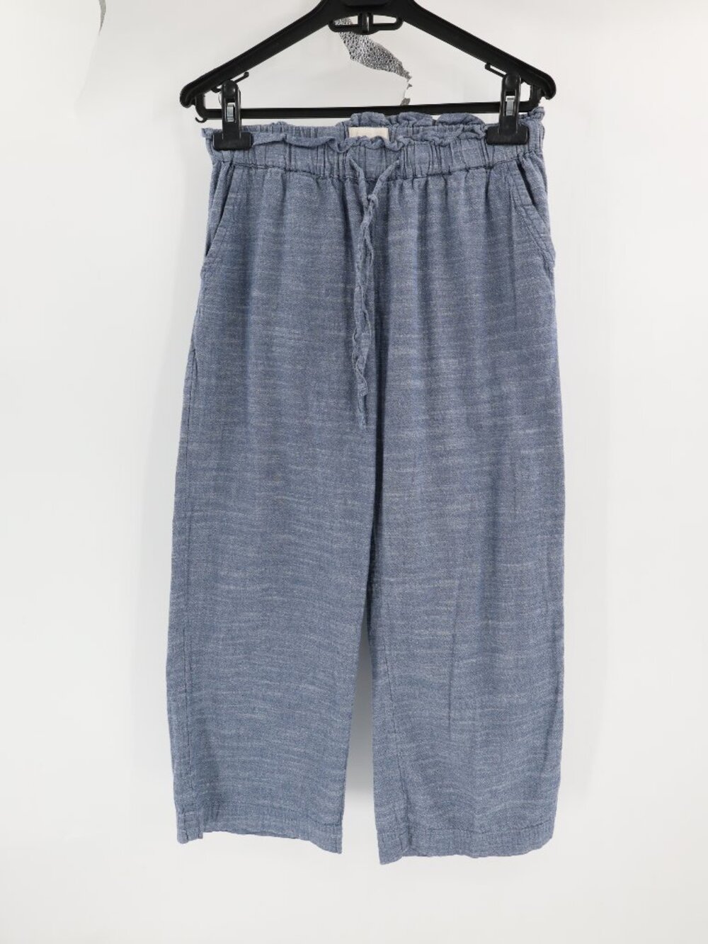 PACT Pants Womens Medium Organic Cotton Cropped Blue Chambray Sunday Drawstring